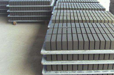 <a href=http://m.jajan.com.cn/ target=_blank class=infotextkey>免燒磚托板</a>